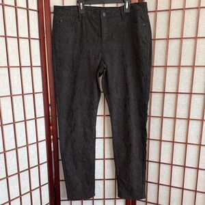 Simply Vera Vera Wang Black Textured Jeans, size 14